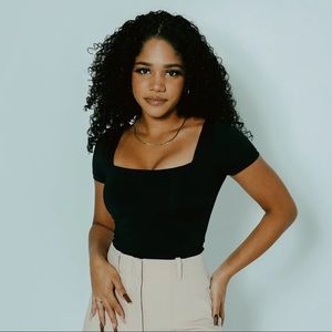 Klassy Network: Square Neck Bramisuit Black